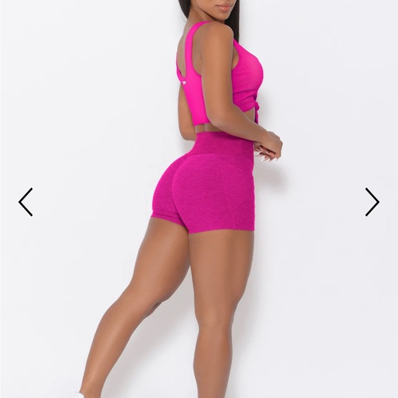Bombshell Sportswear shorts and bra set - Picture 2 of 9
